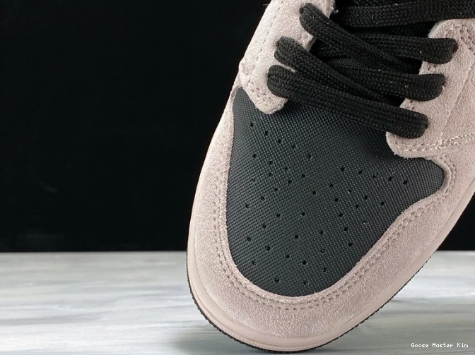 Mid Dirty Powder BQ6472-602 (W) Jordan Air Iridescent 1 0606